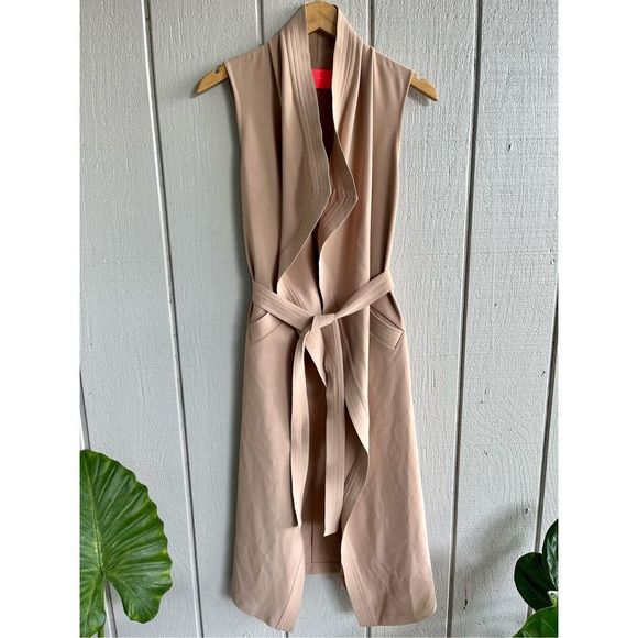 GRACE WILLOW Jackets & Blazers - GRACE WILLOW Belted Trench Long Duster Vest in Tan Size S